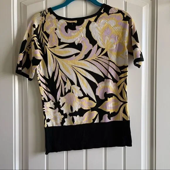 2/$22 New York & Company Floral Short Sleeve Sweater; SZ XS; BNWT - Picture 5 of 7